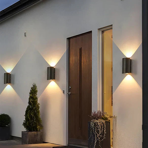 Outdoor Wall Lights