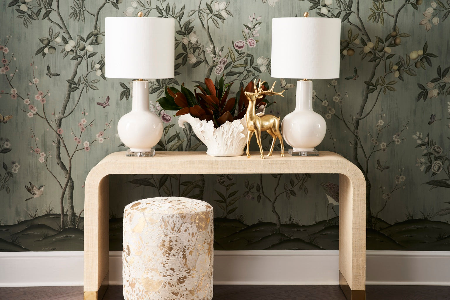 Astor Vase Lamp - Cream