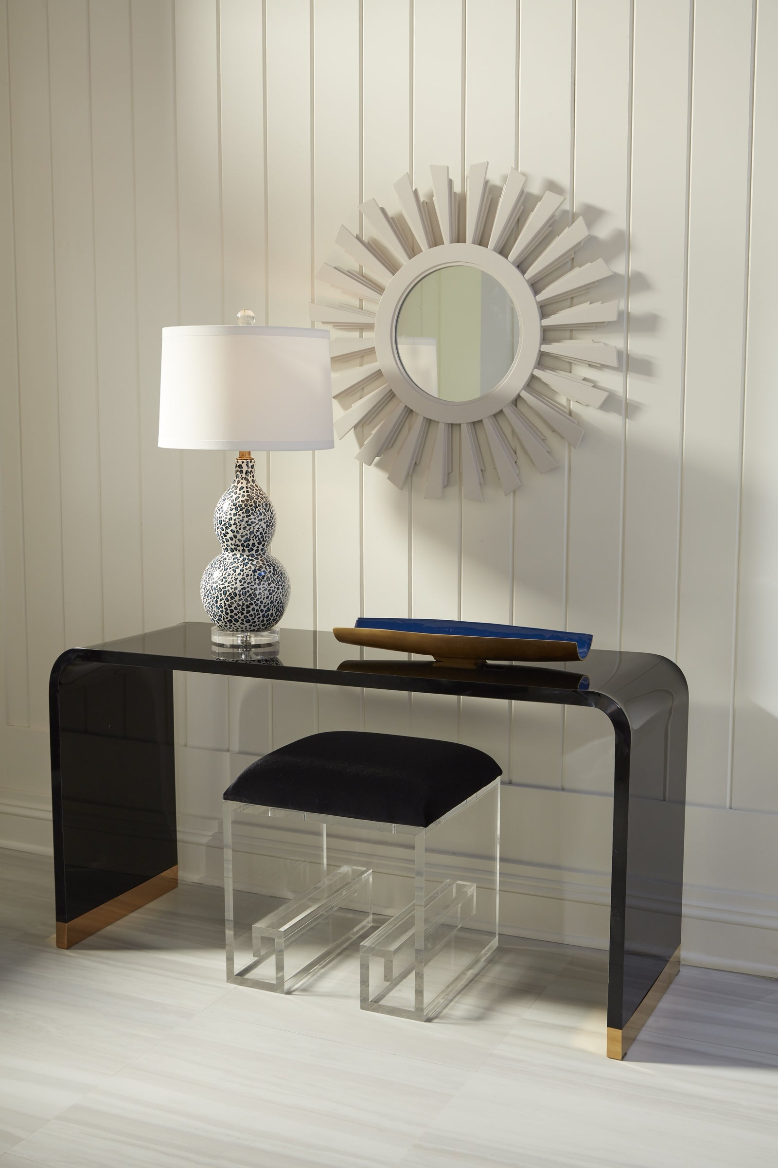 Snow Leopard Lamp - Blue