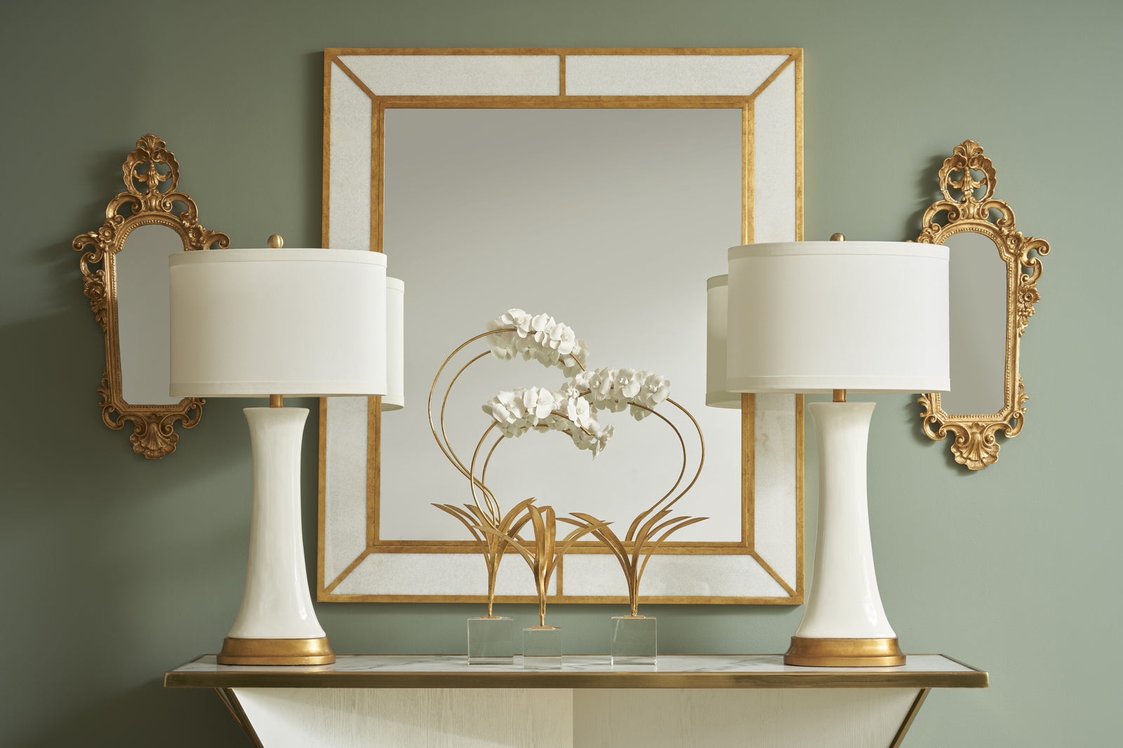 Hopper Lamp - White