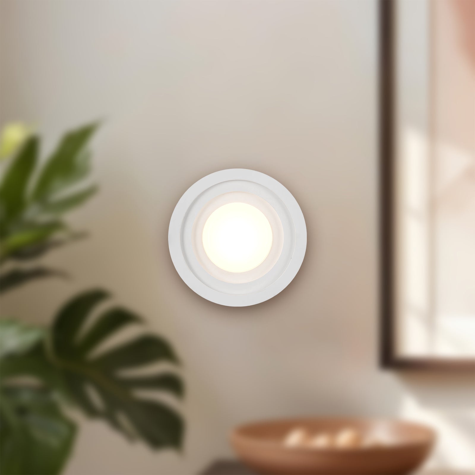 Arco 5-in White LED Wall Sconce
