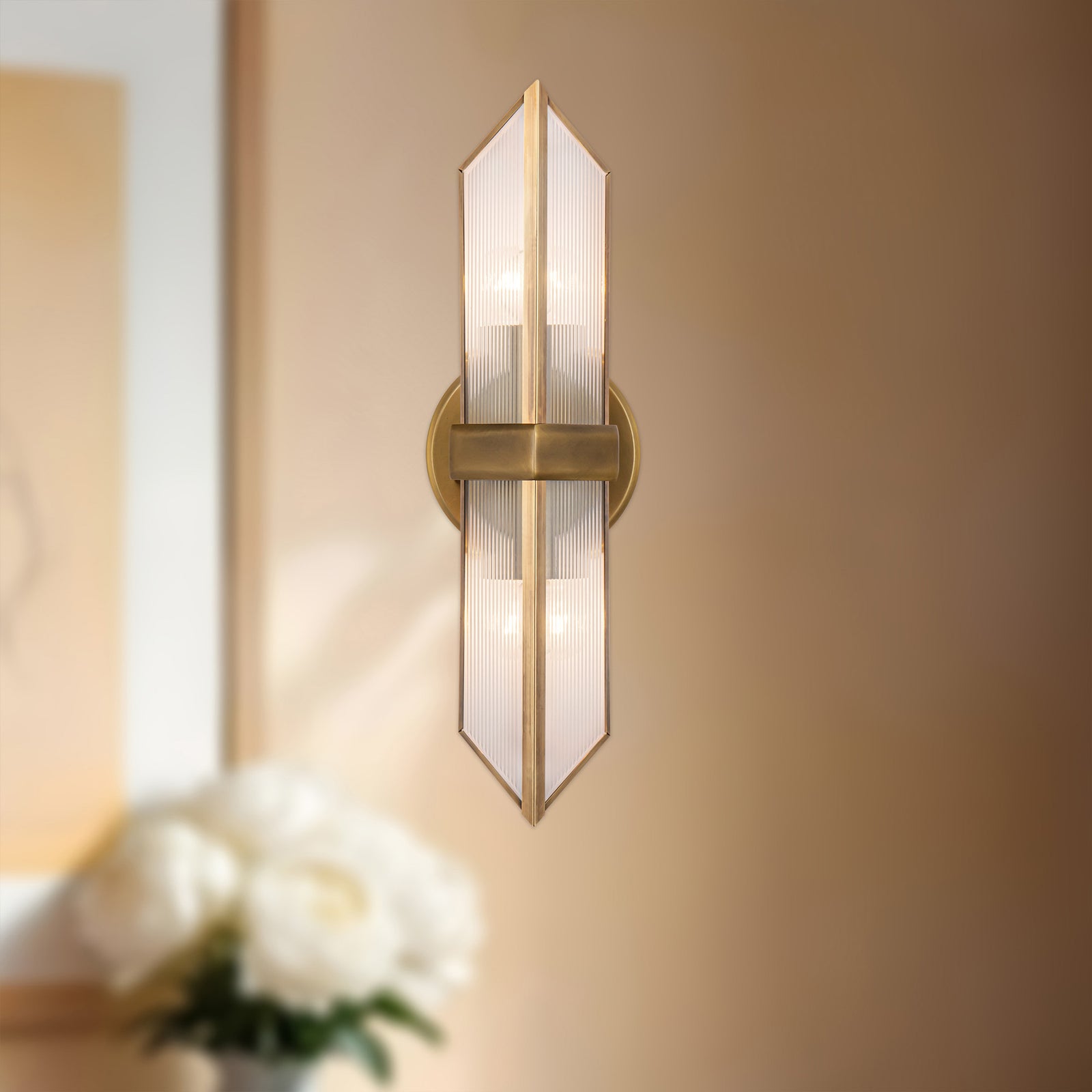 Cairo 15-in Ribbed Glass/Vintage Brass 2 Lights Wall/Vanity