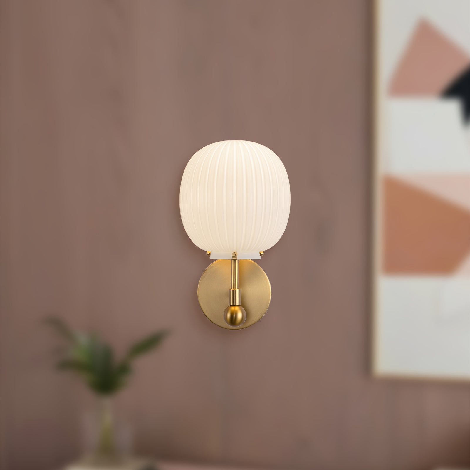 Cherise 7-in Brushed Gold/Glossy Ribbed Opal Glass Socket Wall/Vanity Light