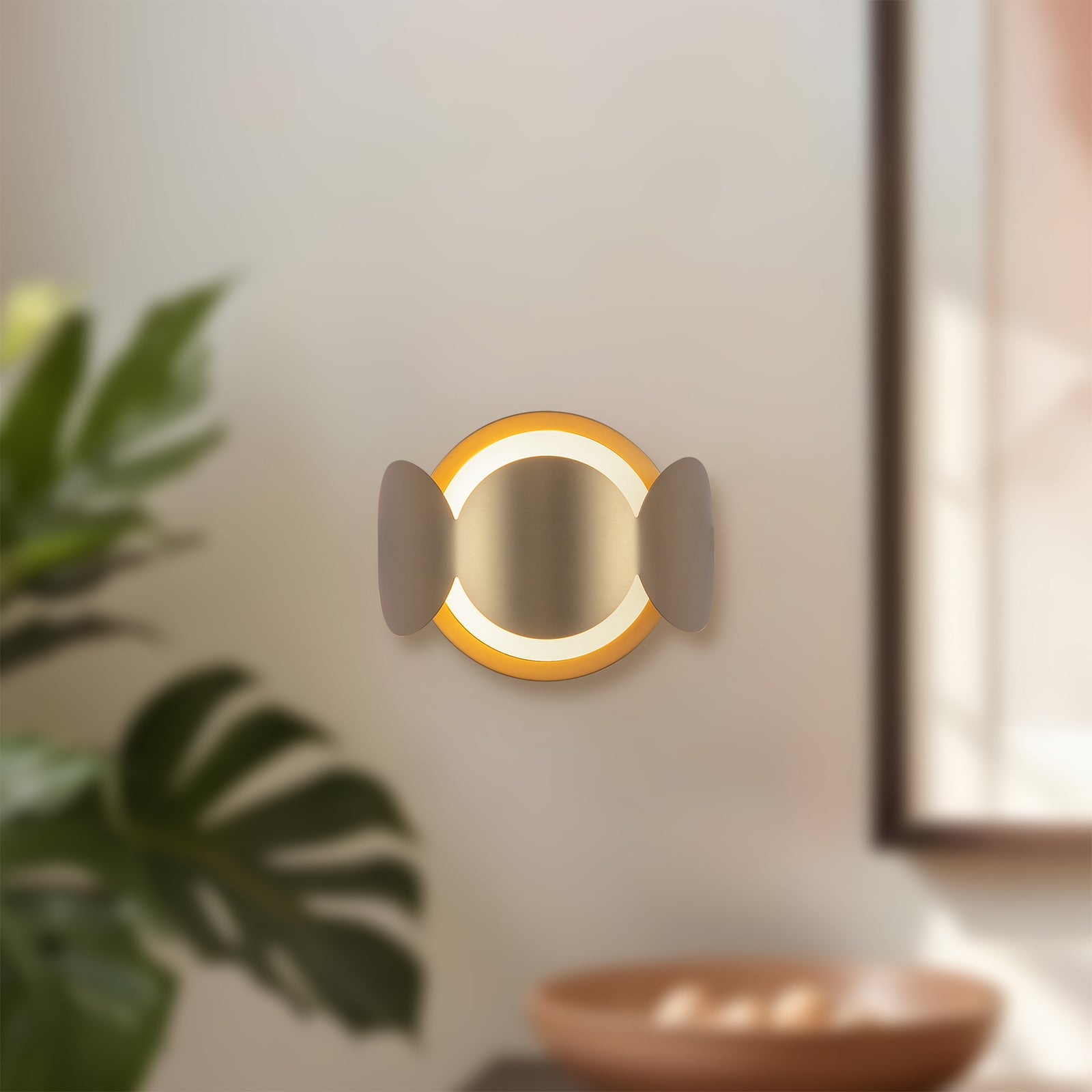 Ciel 10-in Brushed Gold/Opal Glass Socket Wall Sconce