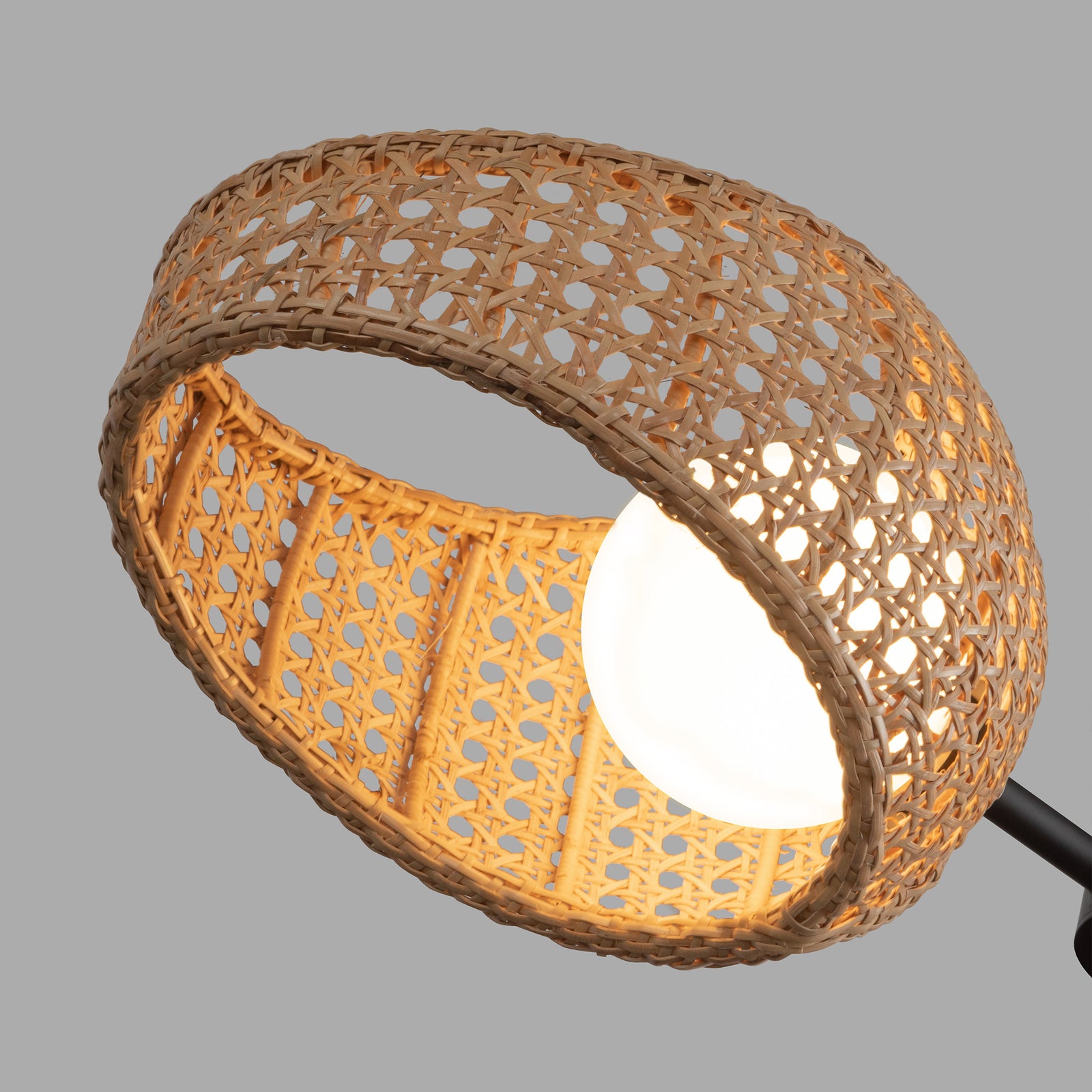 Lanai 25-in Black/Opal Glass LED Chandelier