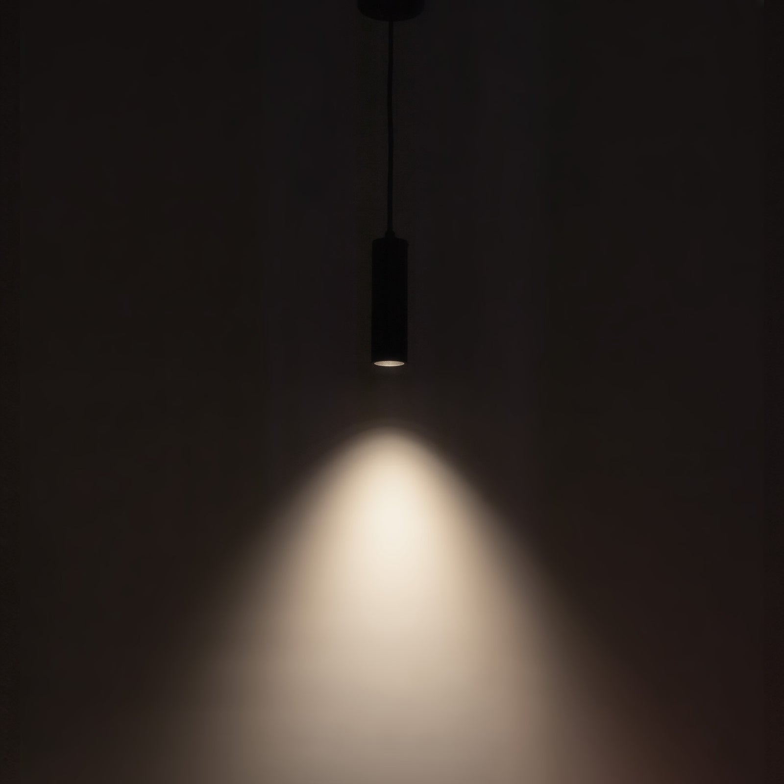 Lorna 8-in (2-in Dia.) 36 Degree Optic Black LED Pendant