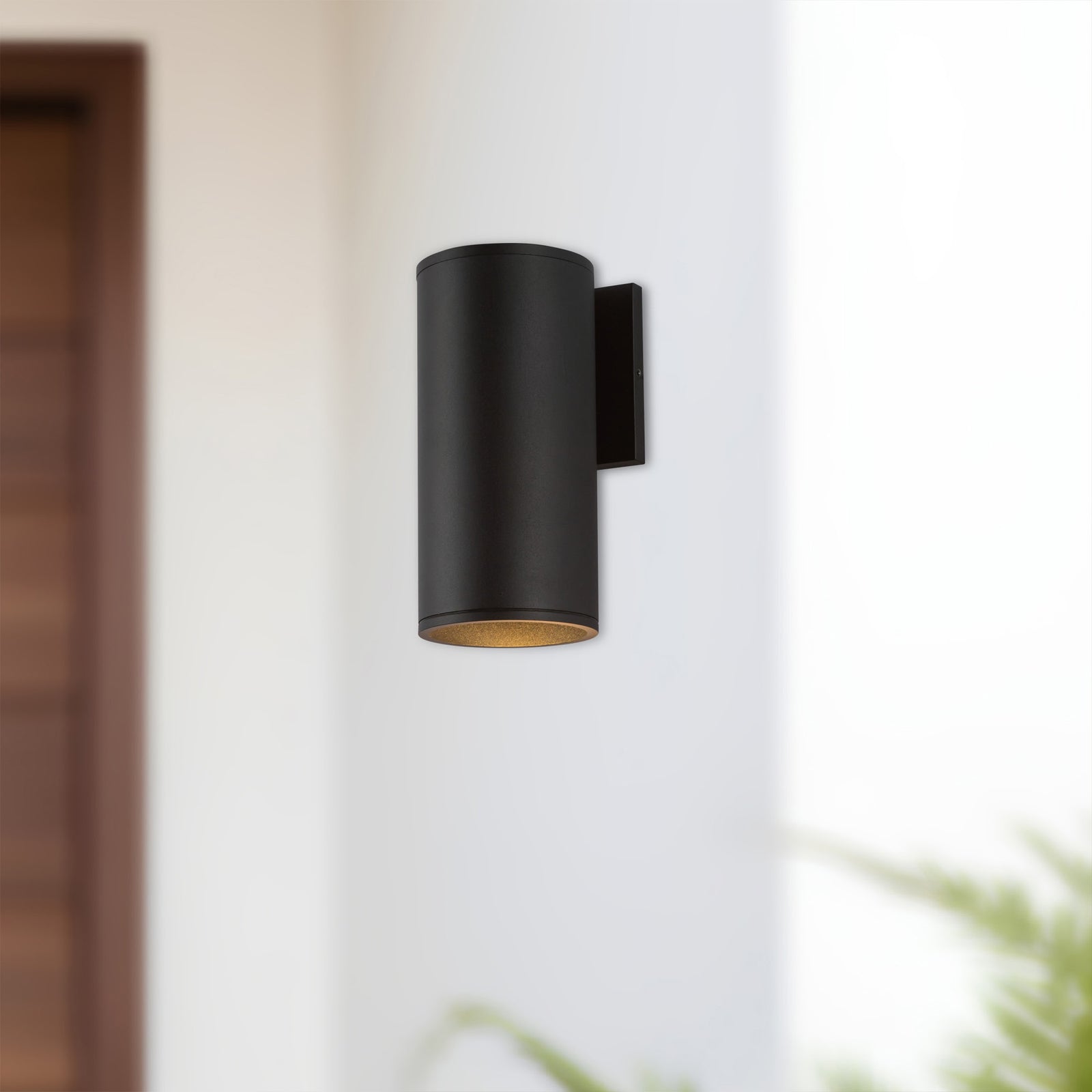 Lorna 9-in (4-in Dia.) 36 Degree Optic Black LED Wall Sconce