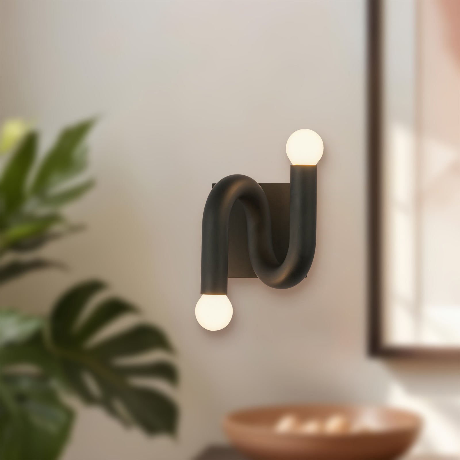 Sadie 6-in Matte Black Socket Wall Vanity