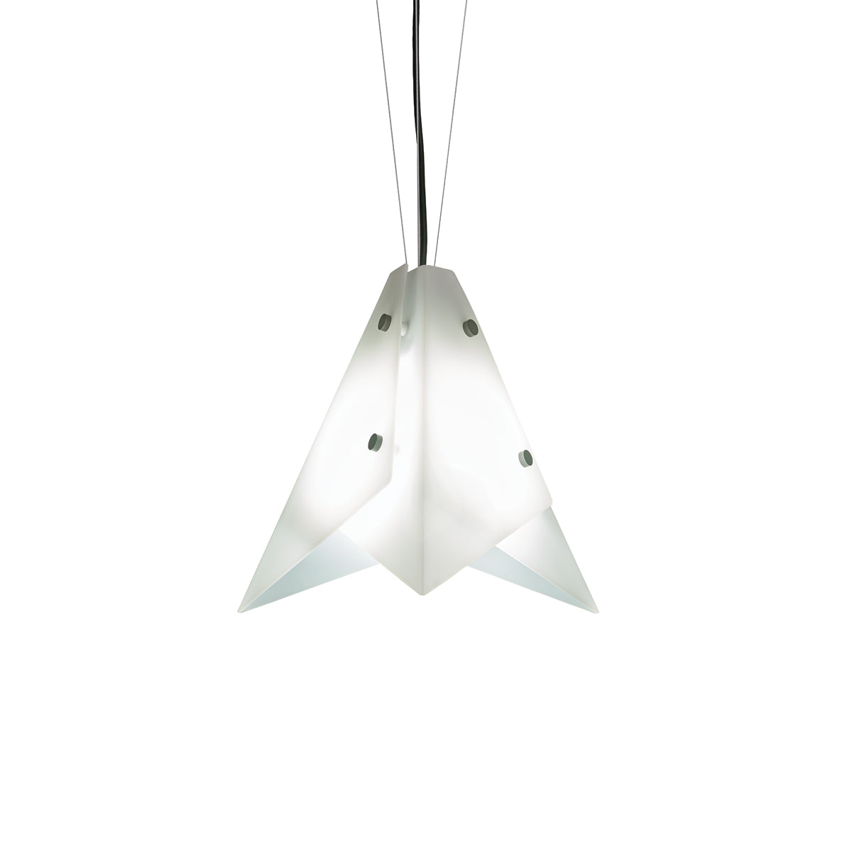 Akira 13" x 14" Triangular Pendant (21471-14)